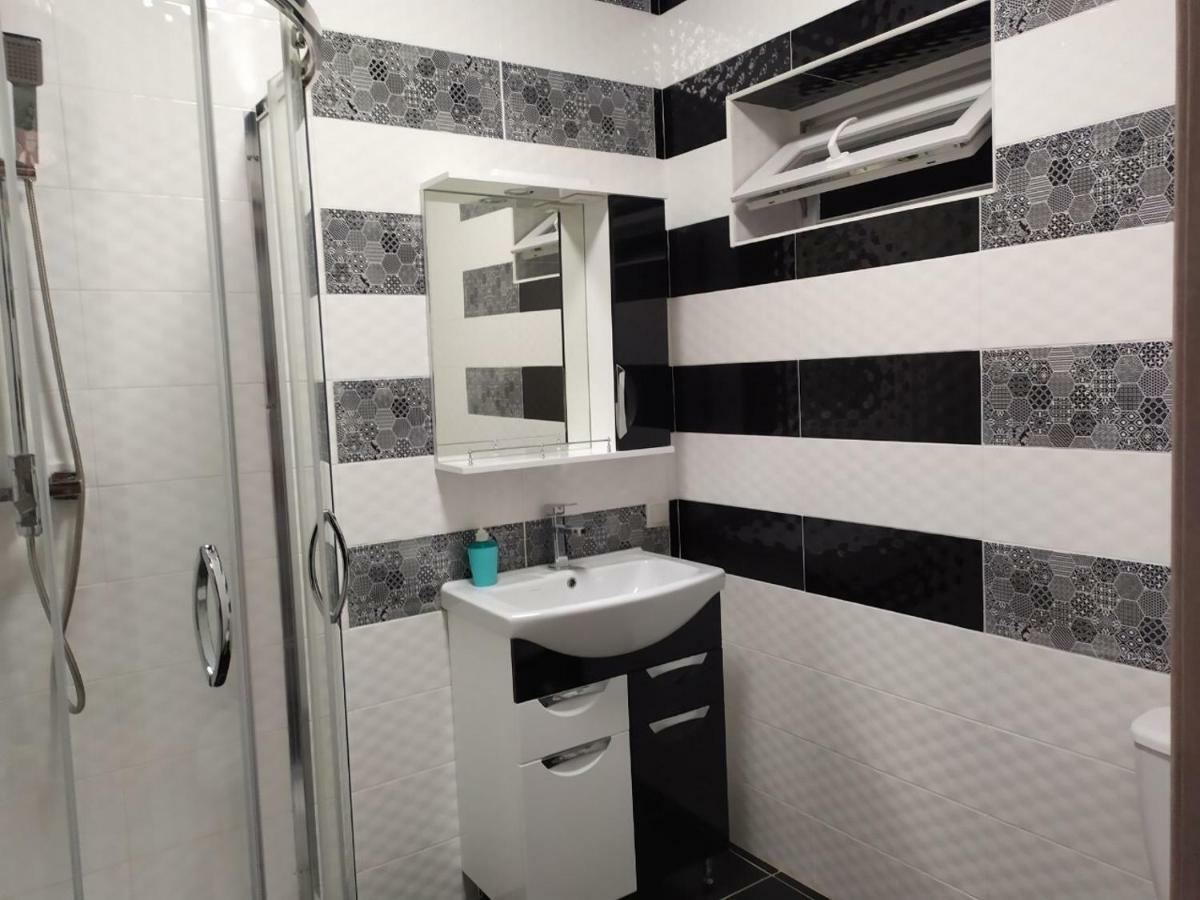 קריבוי רוג Mini Hotel Business Class מראה חיצוני תמונה